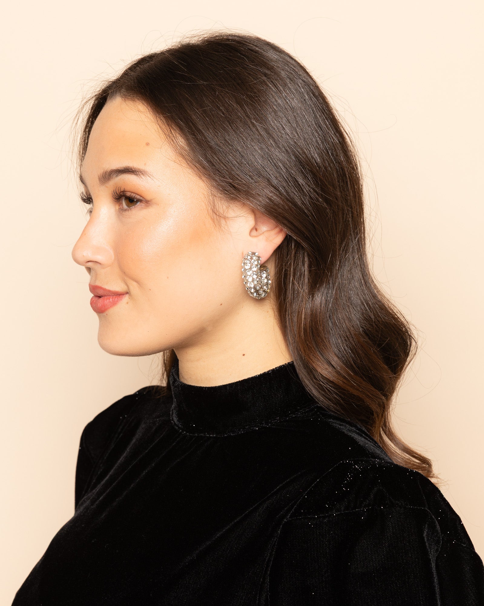 BOLD DIAMOND HOOP EARRINGS