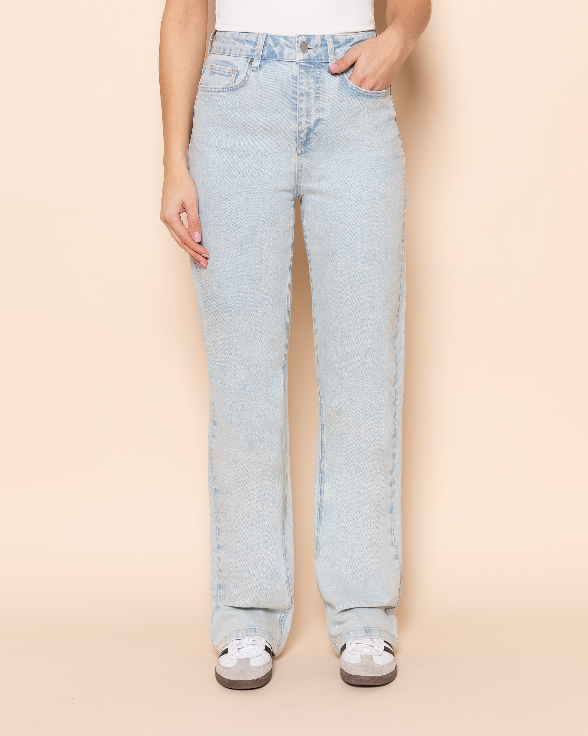 BOOTCUT JEANS LICHTBLAUW