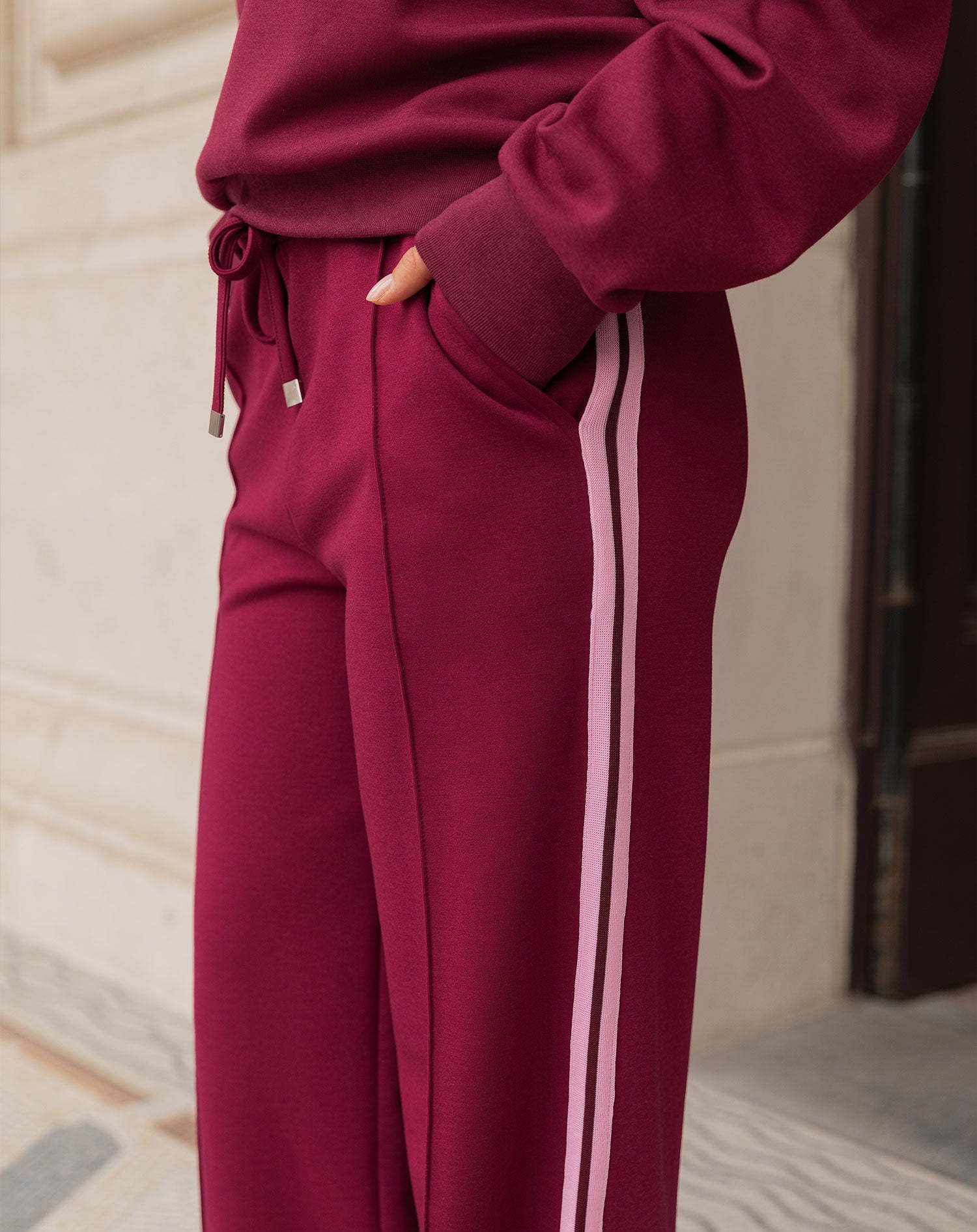 SCUBA PINTUCK TAPE PANTS TALL BURGUNDY