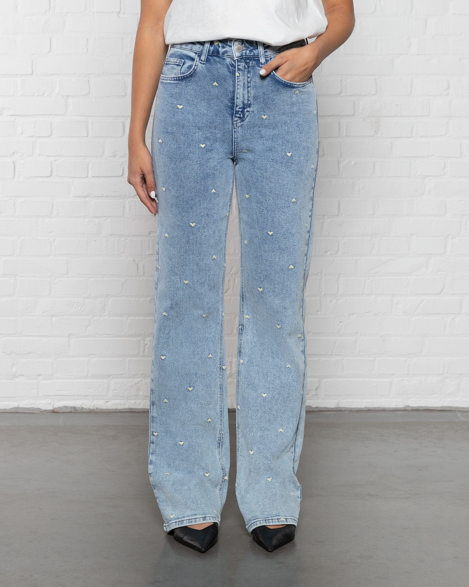 HEART BOOTCUT JEANS BUTTER YELLOW