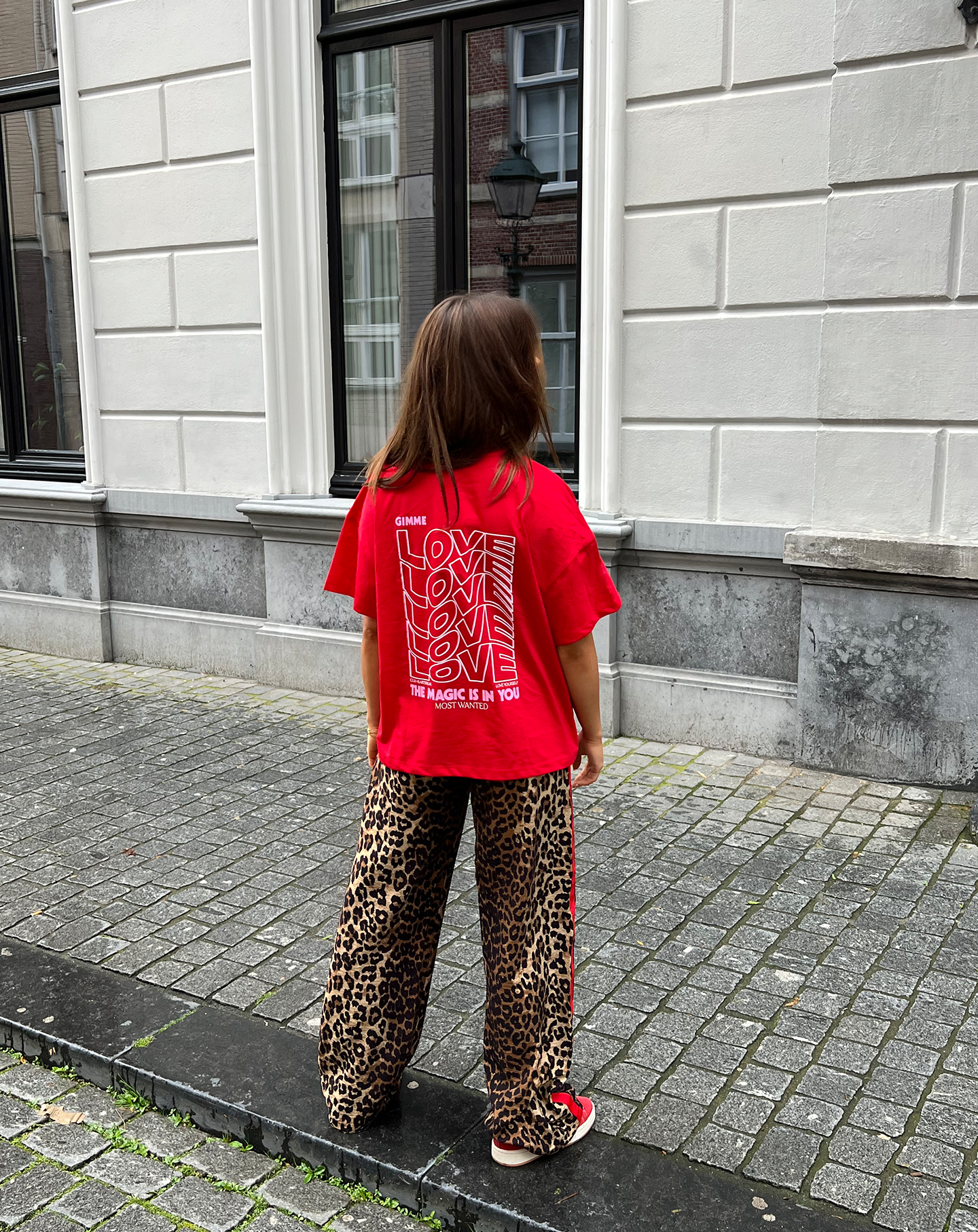 GIMME LOVE OVERSIZED TEE RED