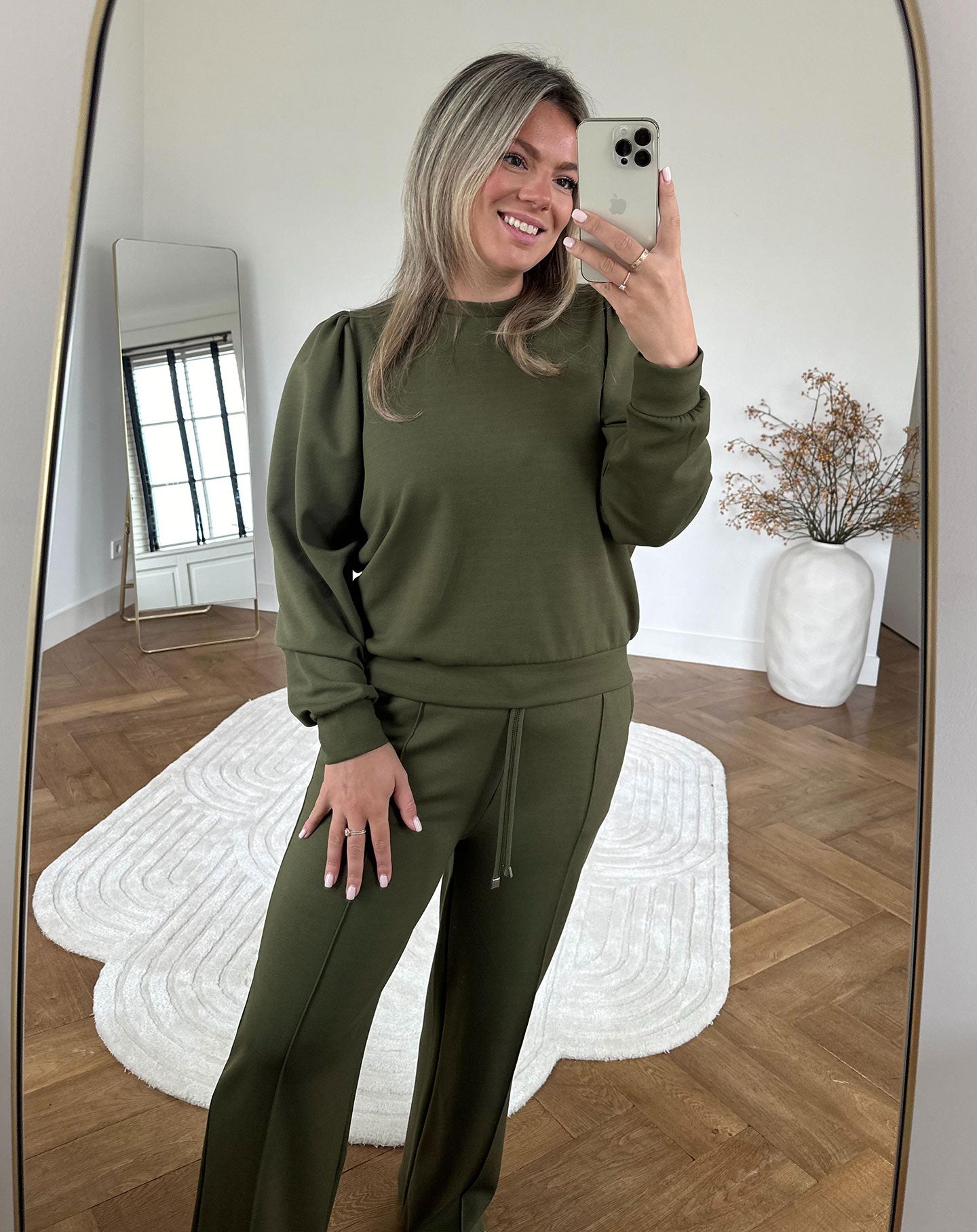 SCUBA PUFF SLEEVE SWEATER ARMY