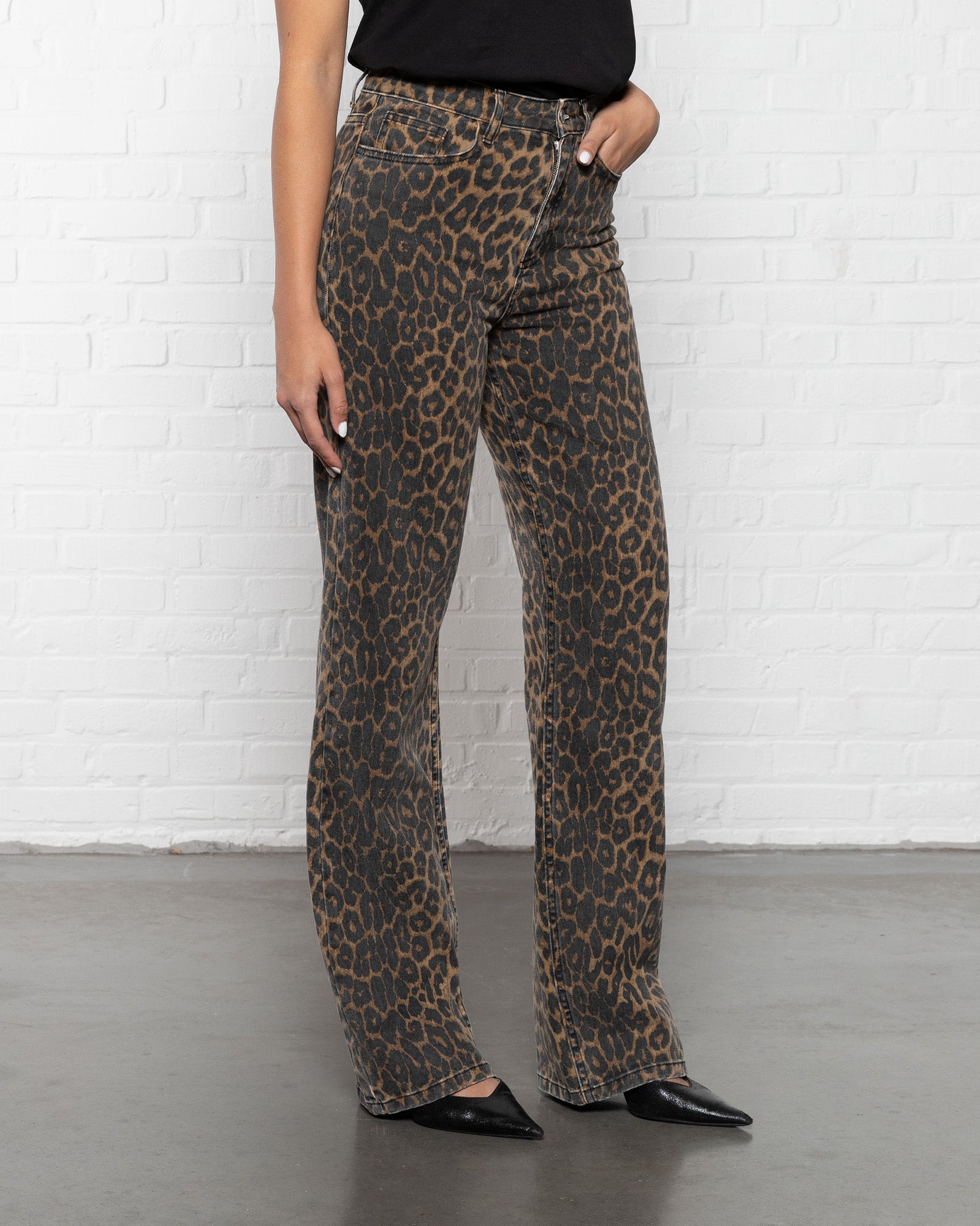 LEOPARD BOOTCUT JEANS ZWART