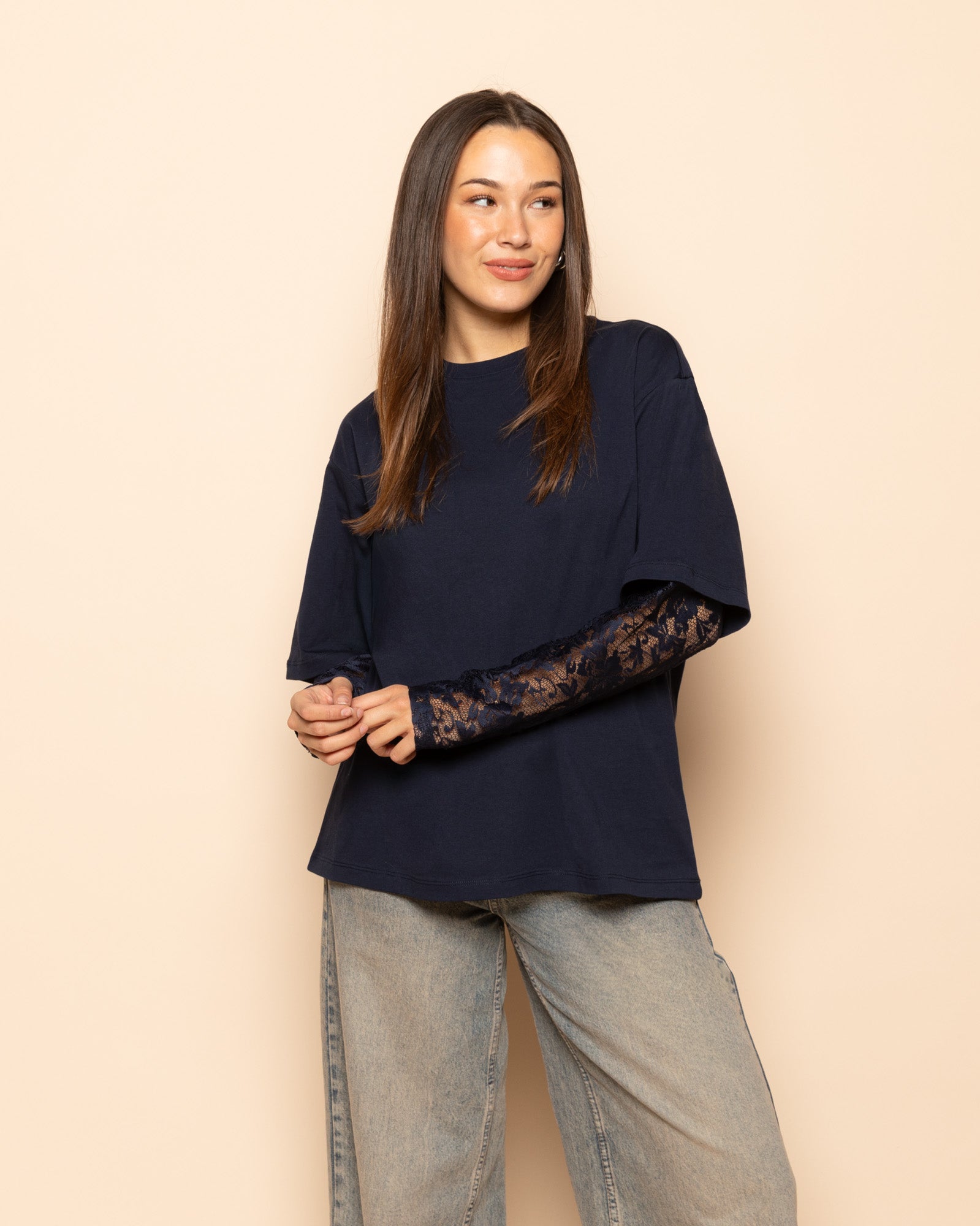 LACE LONG SLEEVE OVERSIZED TEE MARINEBLAUW