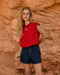 MOM DENIM SHORT DONKERBLAUW
