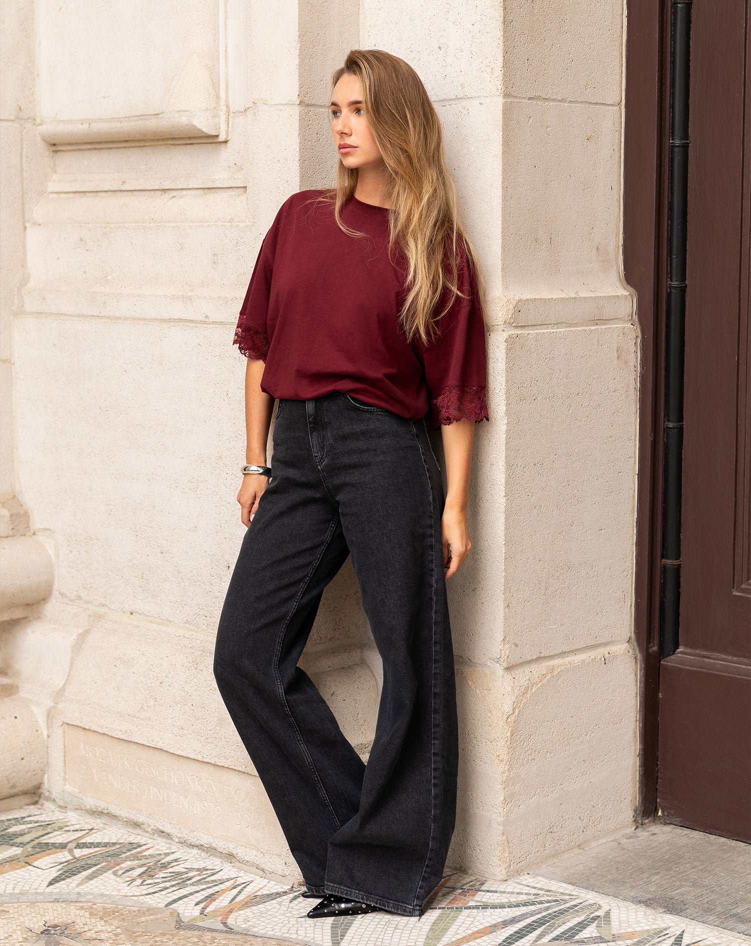 COMFORT WIDE LEG JEANS DONKER GRIJS