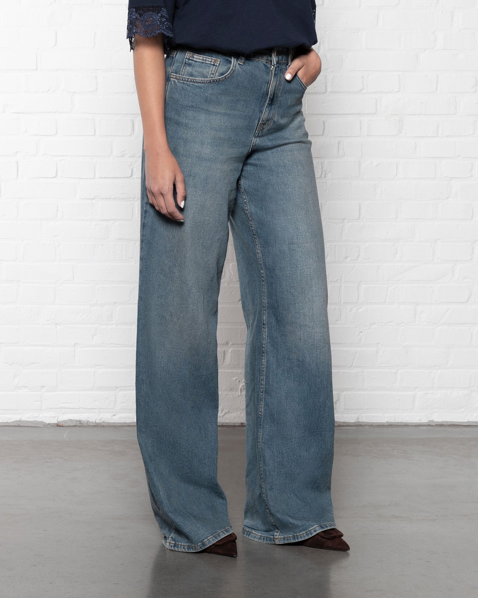 COMFORT WIDE LEG JEANS VINTAGE BLUE