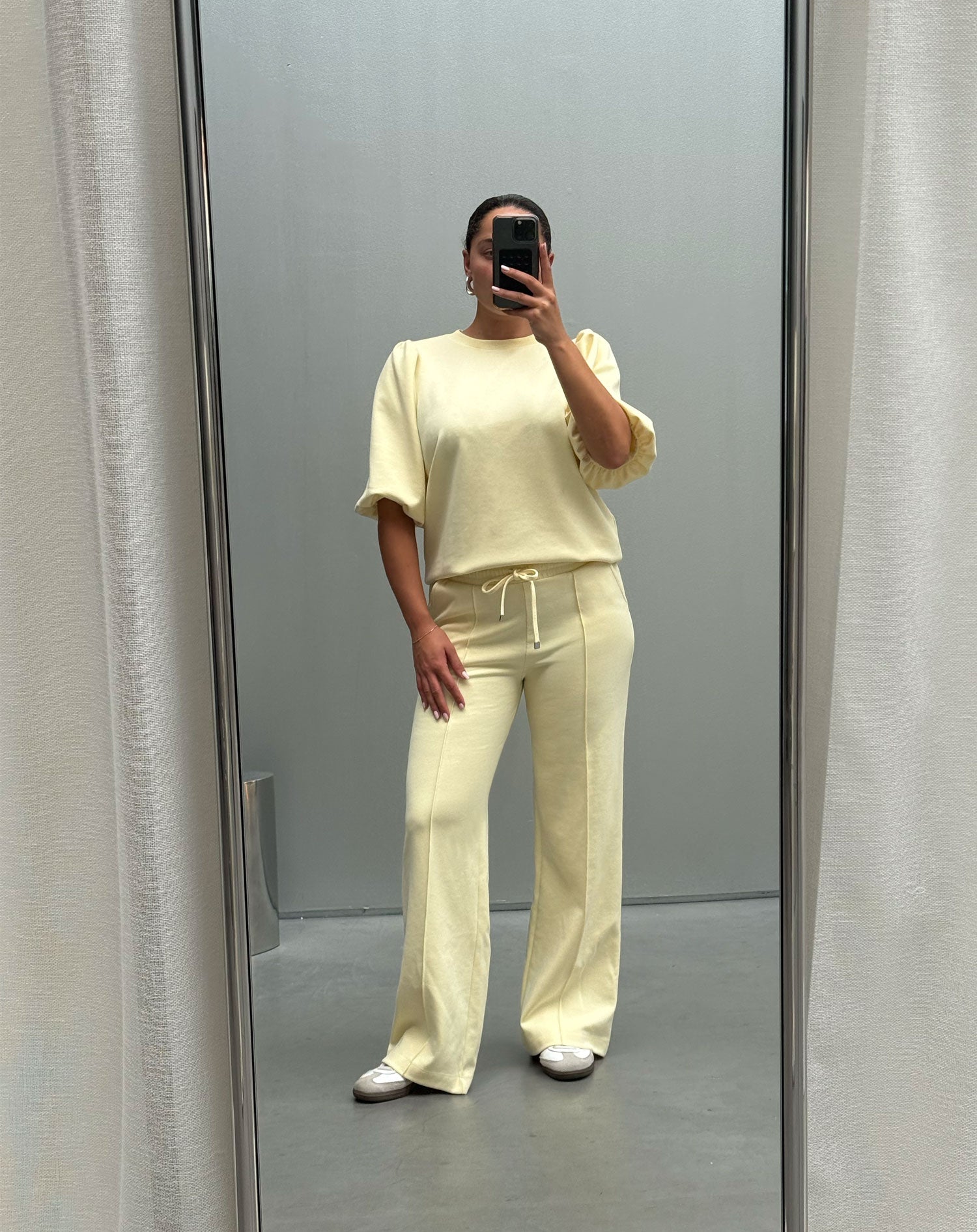 SCUBA SHORT PUFF SLEEVE SWEATER BOTERGEEL