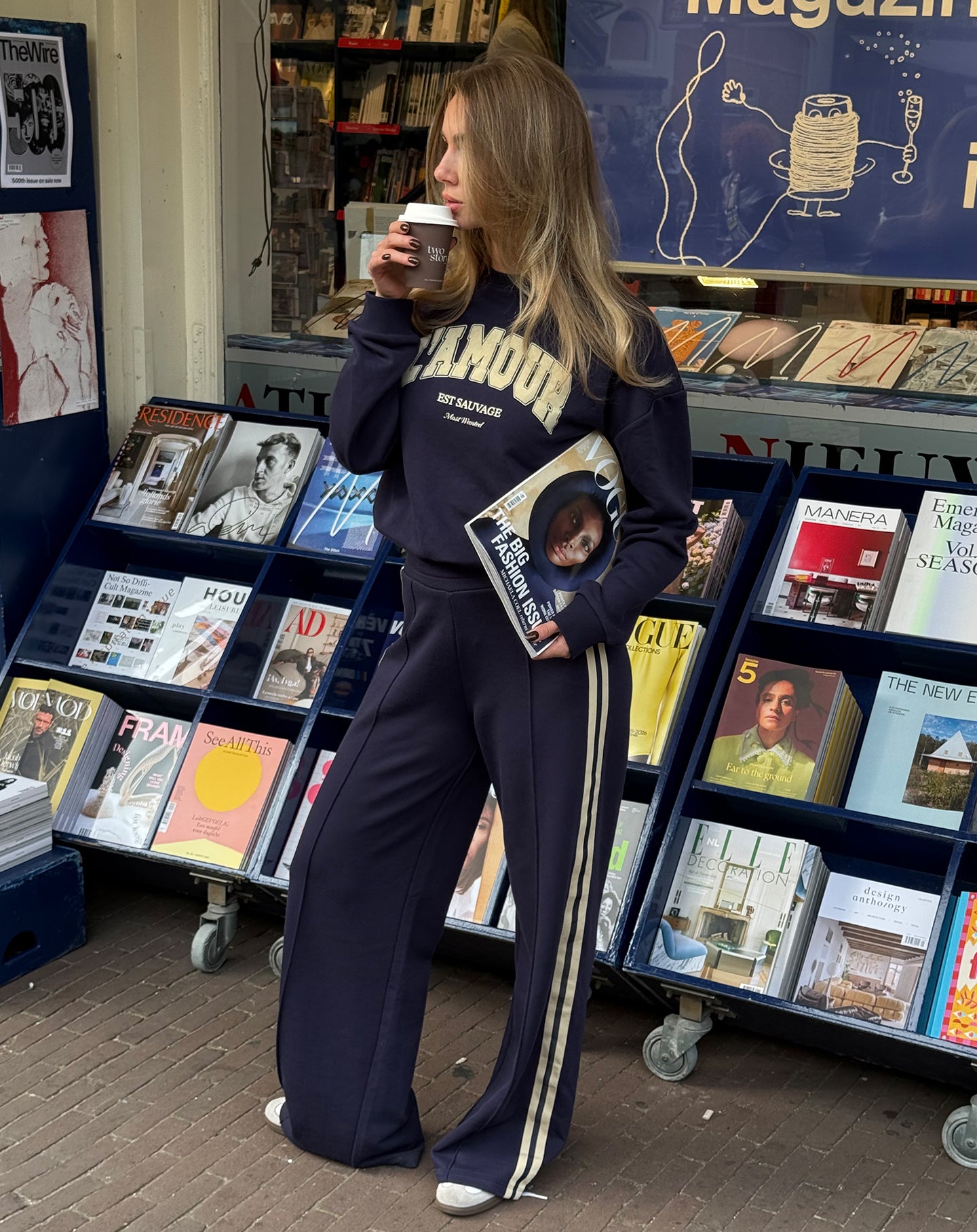 L'AMOUR BUBBLE HEM SWEATER NAVY