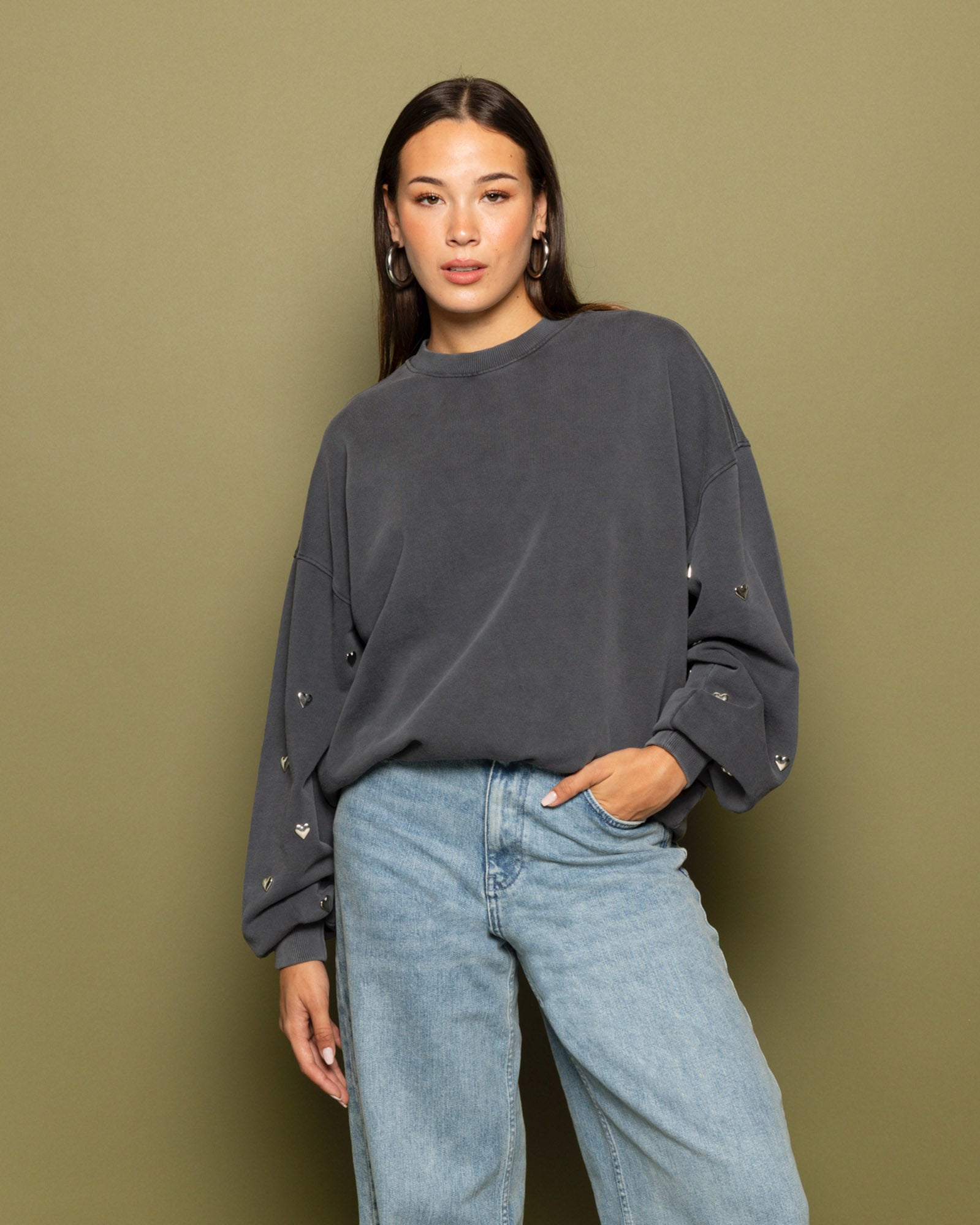 HEART STUD SLEEVE OVERSIZED SWEATER ACID GRIJS