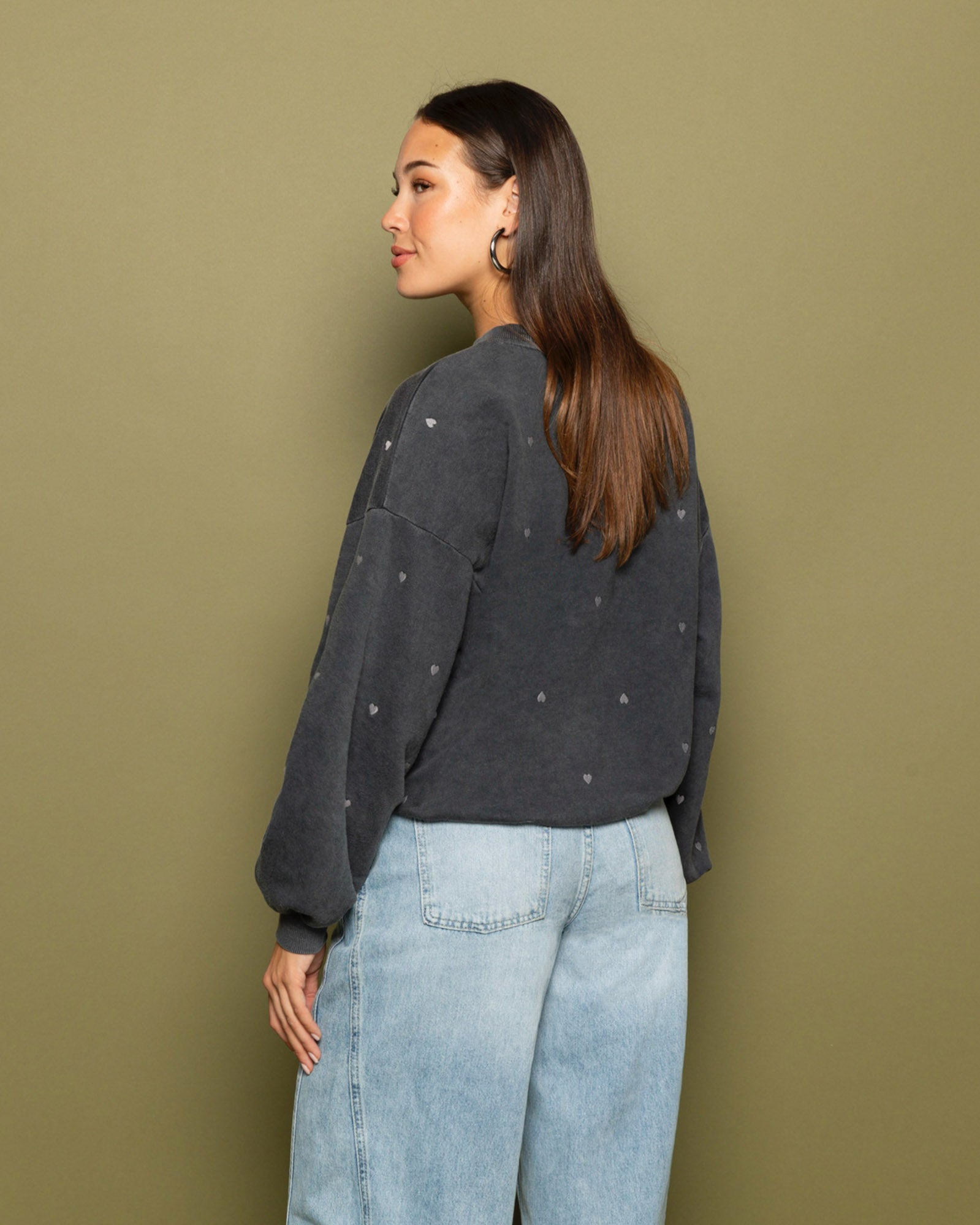 HEART EMBROIDERY SWEATER ACID GRIJS