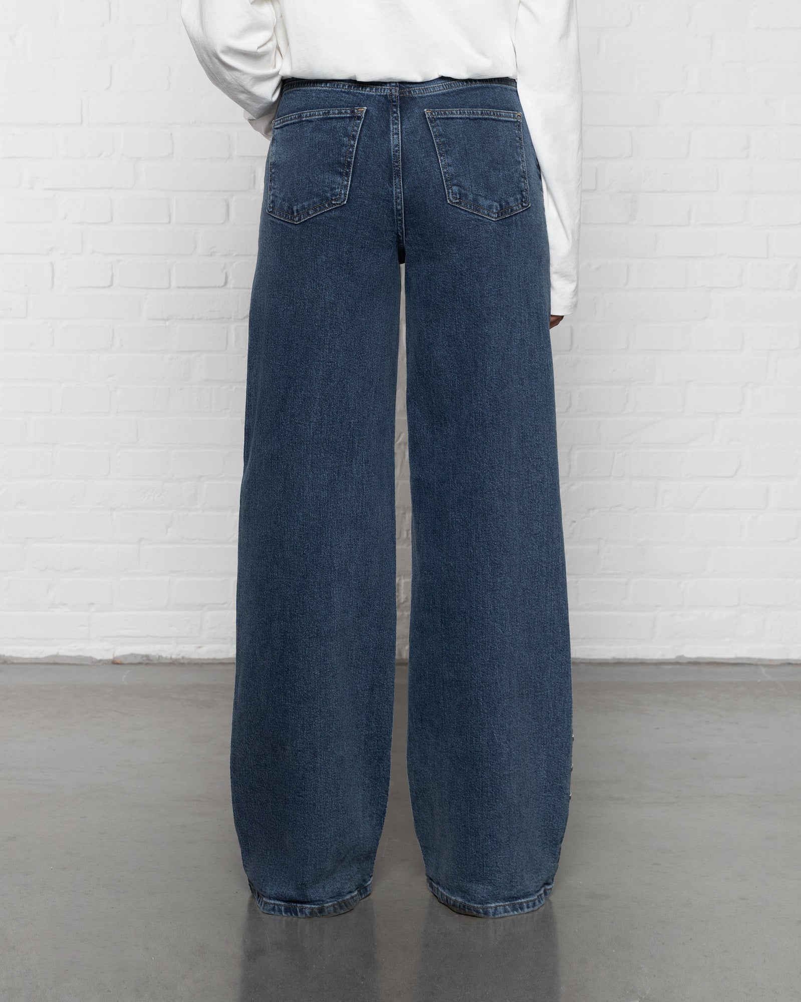 HEART STUD COMFORT WIDE LEG JEANS BLAUW