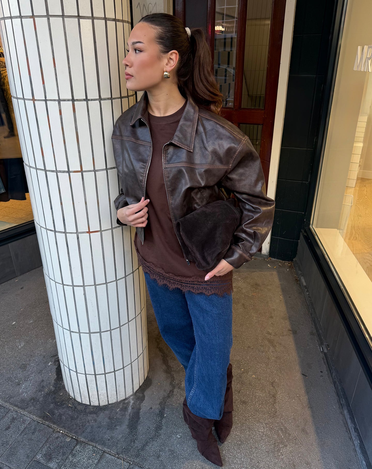 LACE BORDER OVERSIZED TEE BROWN