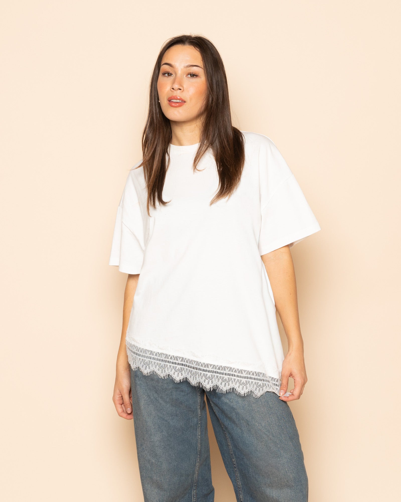 LACE BORDER OVERSIZED TEE CREAM