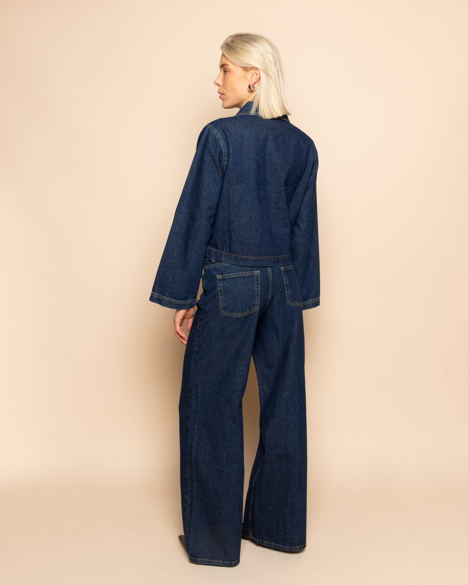 NORE LONG SLEEVE TOP DONKERBLAUW