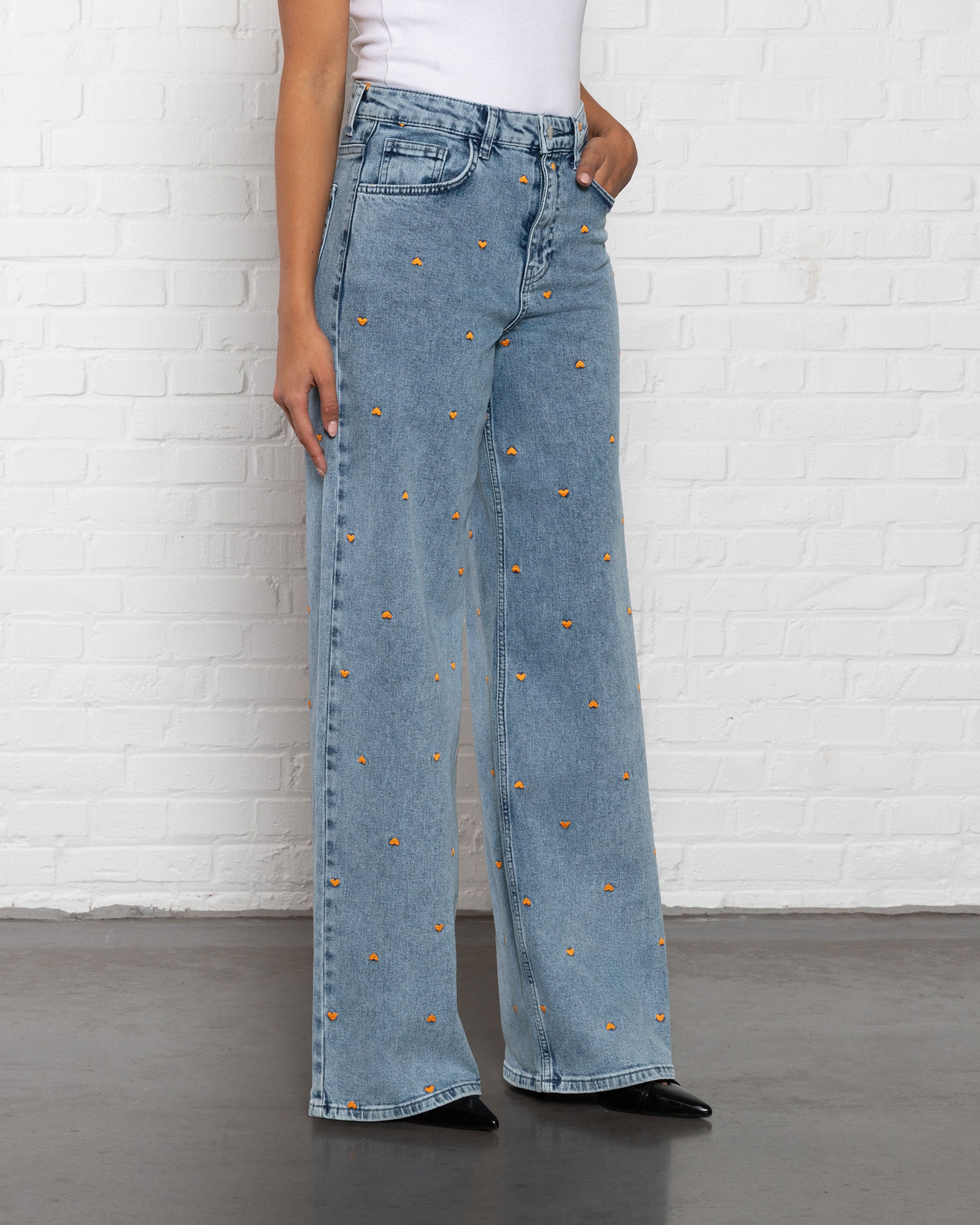 HEART COMFORT WIDE LEG JEANS ORANJE | Most Wanted