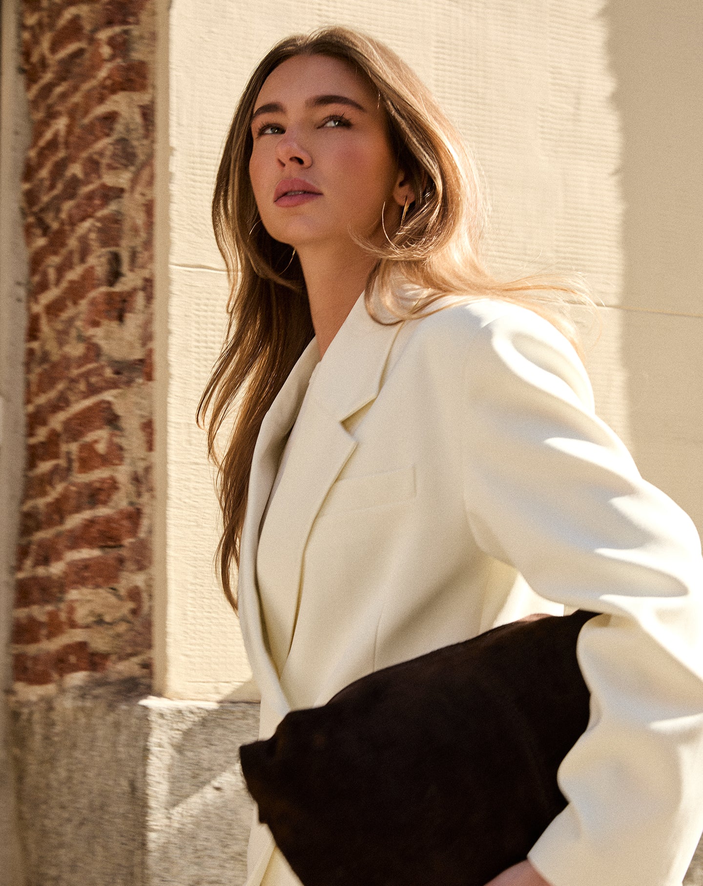 LORNA OVERSIZED CINCHED BLAZER CRÈME