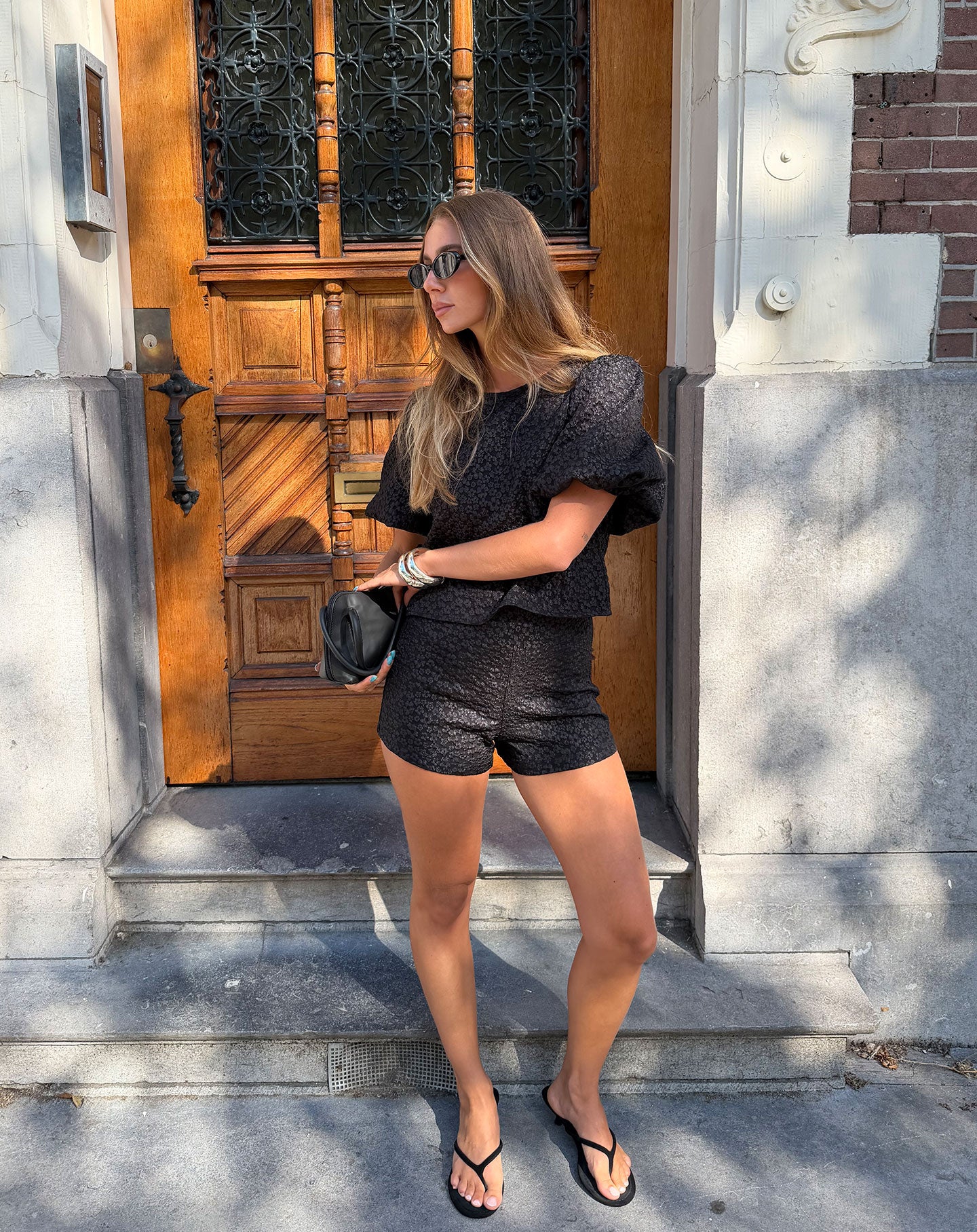 BETTY FLOWER JACQUARD SHORTS ZWART