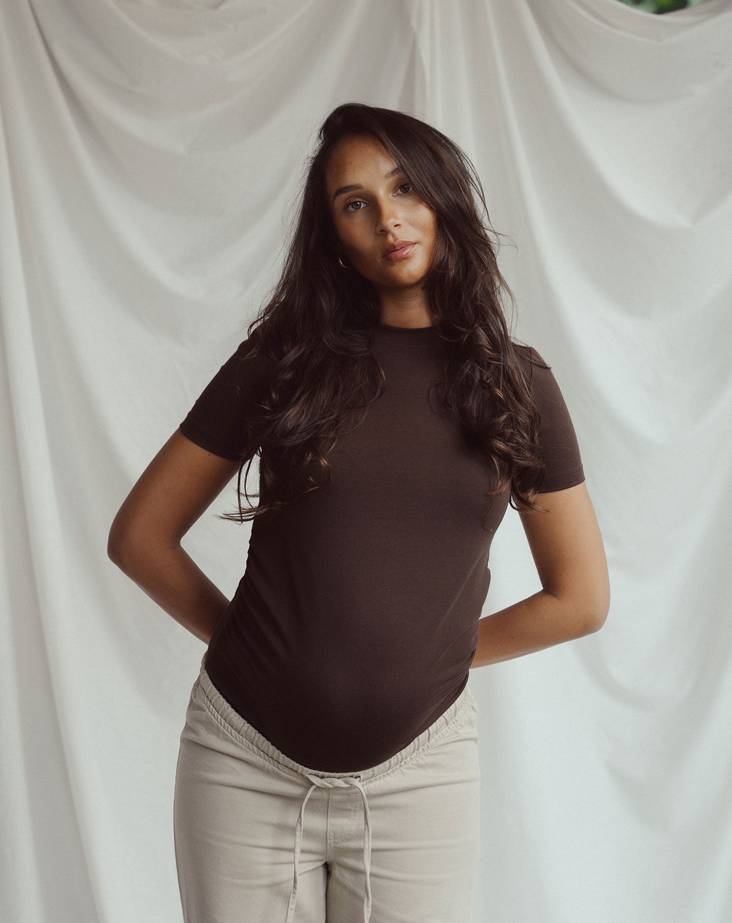 GATHERED SHORT SLEEVE TEE MATERNITY BRUIN