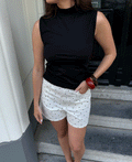 FUNNEL NECK TANKTOP ZWART