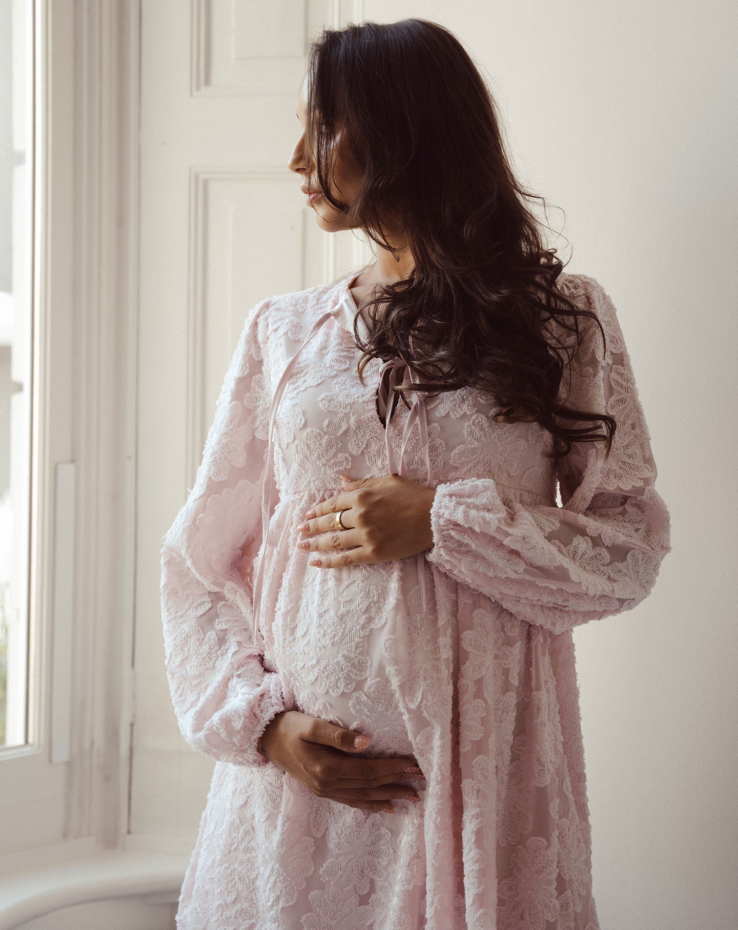 FEMI FLOWER V NECK MATERNITY DRESS LIGHT PINK