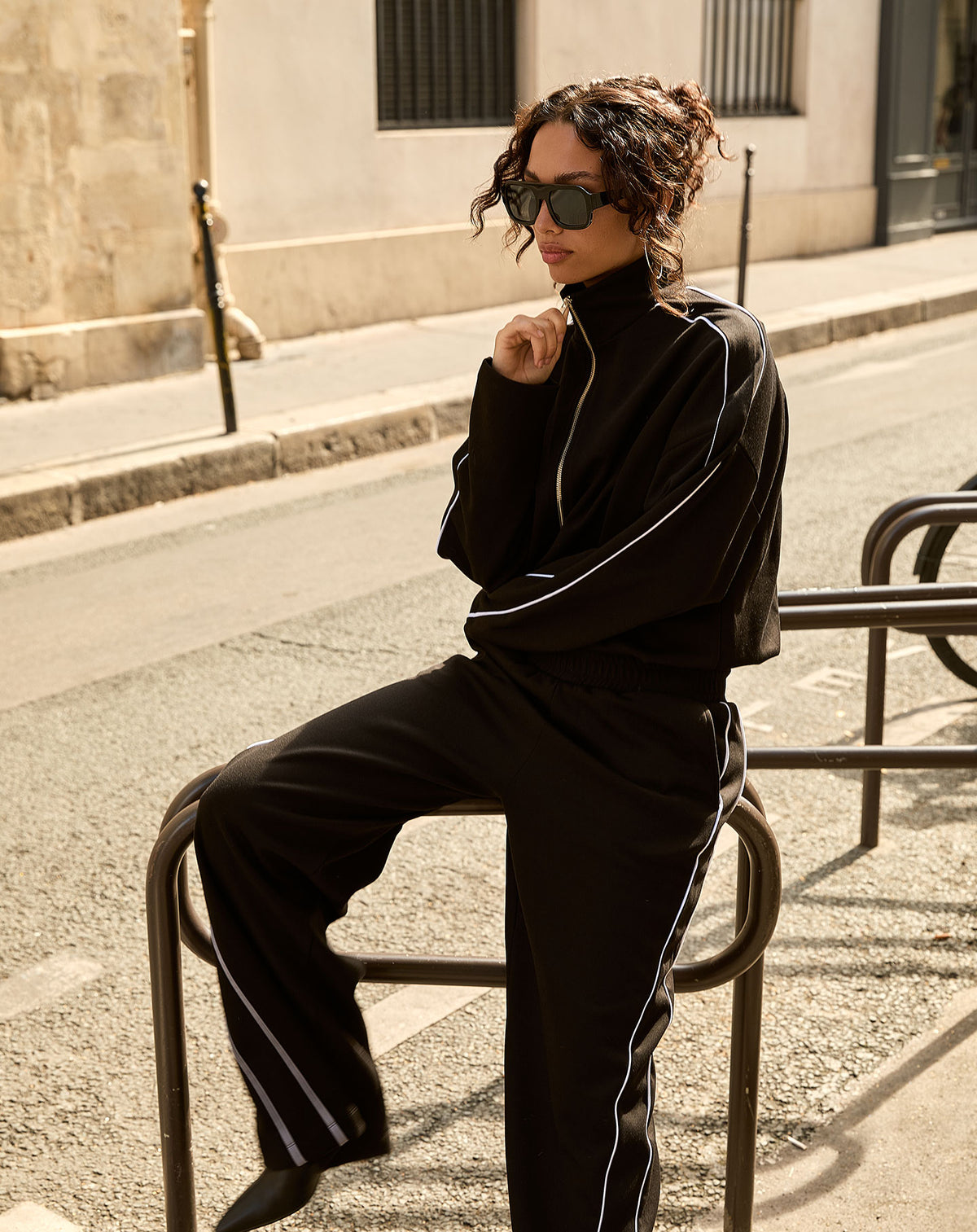 SCUBA PIPING ZIP SWEAT ZWART