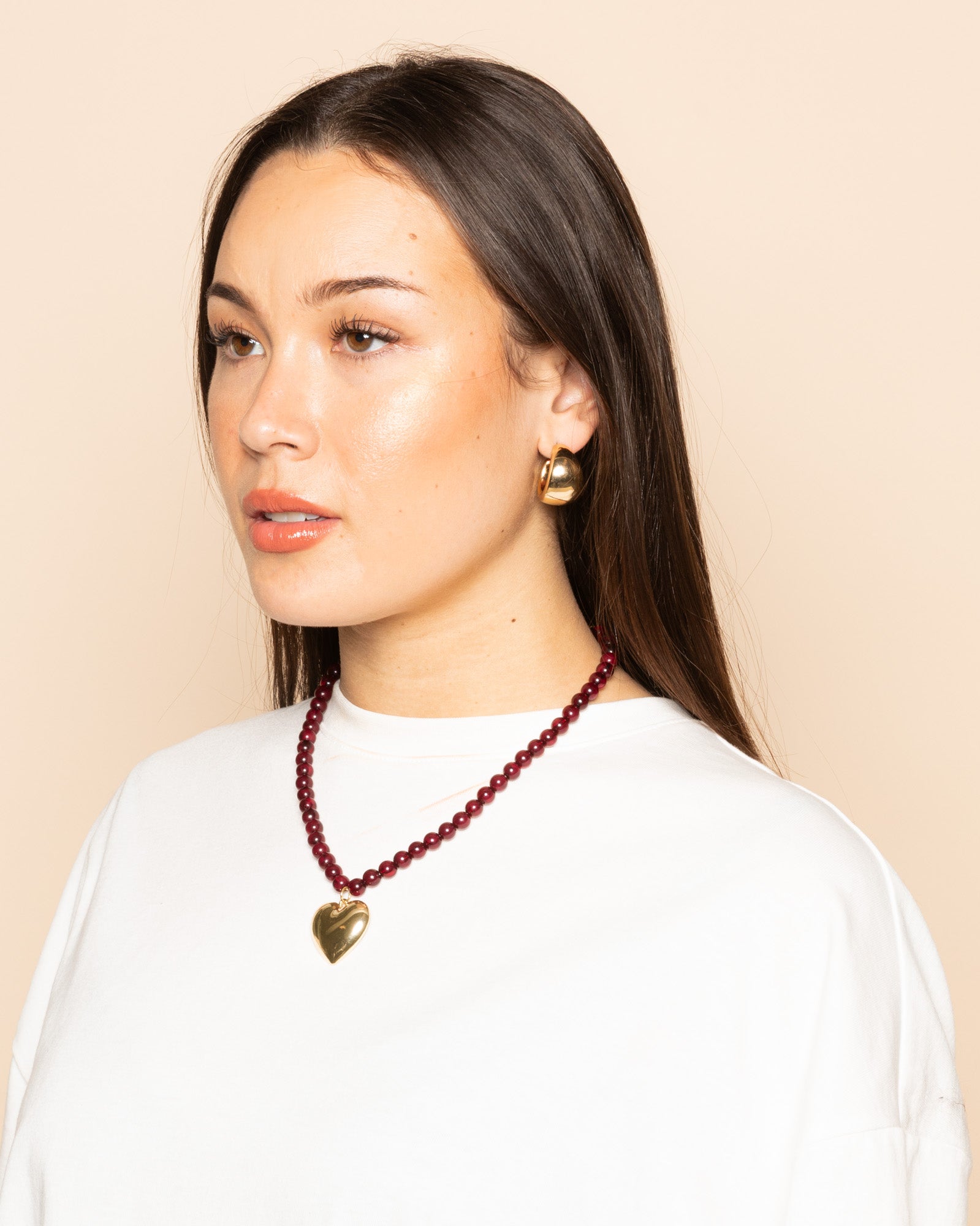 HEART COLORED BEADS NECKLACE BURGUNDY