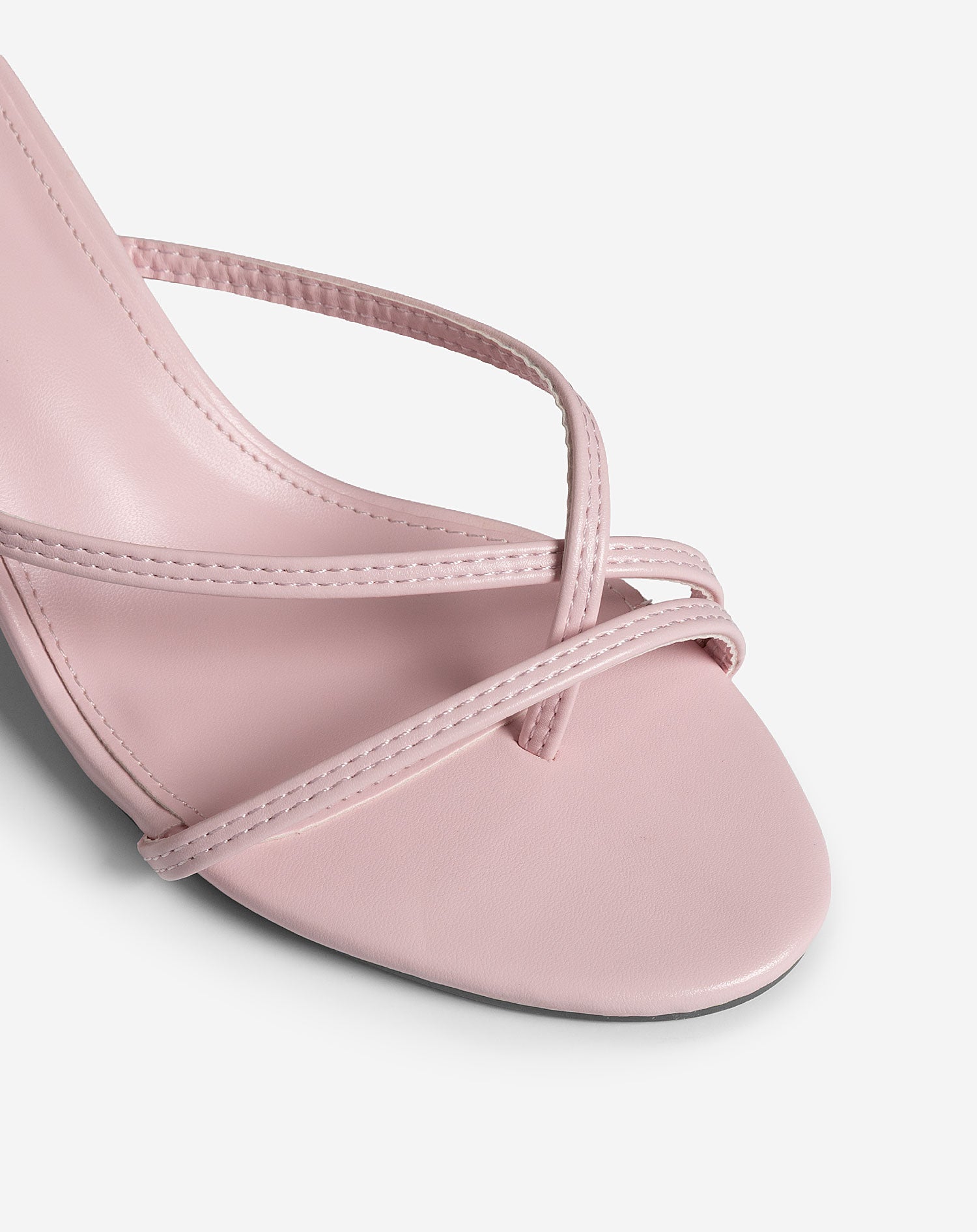 STRAPPY KITTEN HEELS LICHTROZE