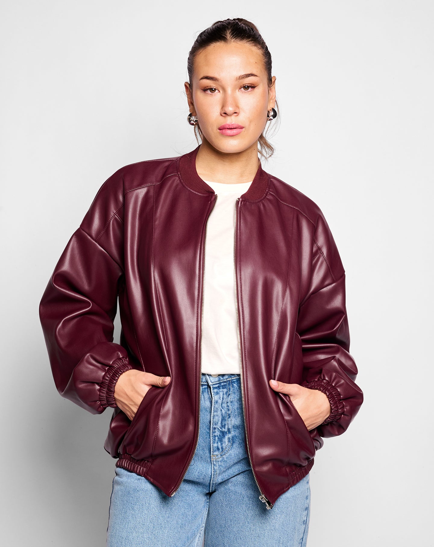 FAUX LEATHER BOMBER JACKET BURGUNDY