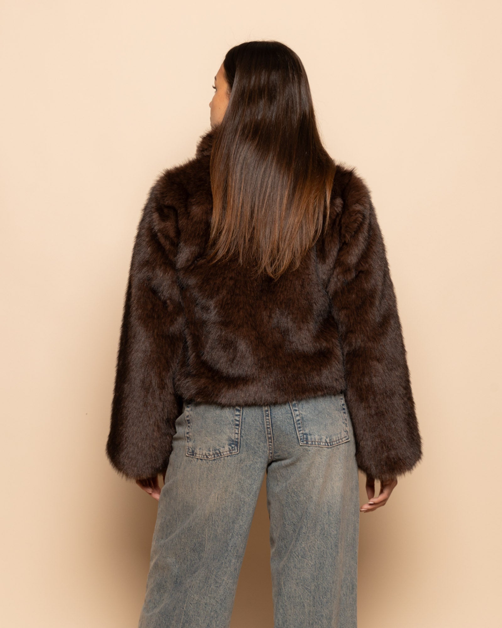 FAUX FUR SHORT COAT DARK BROWN | Most Wanted