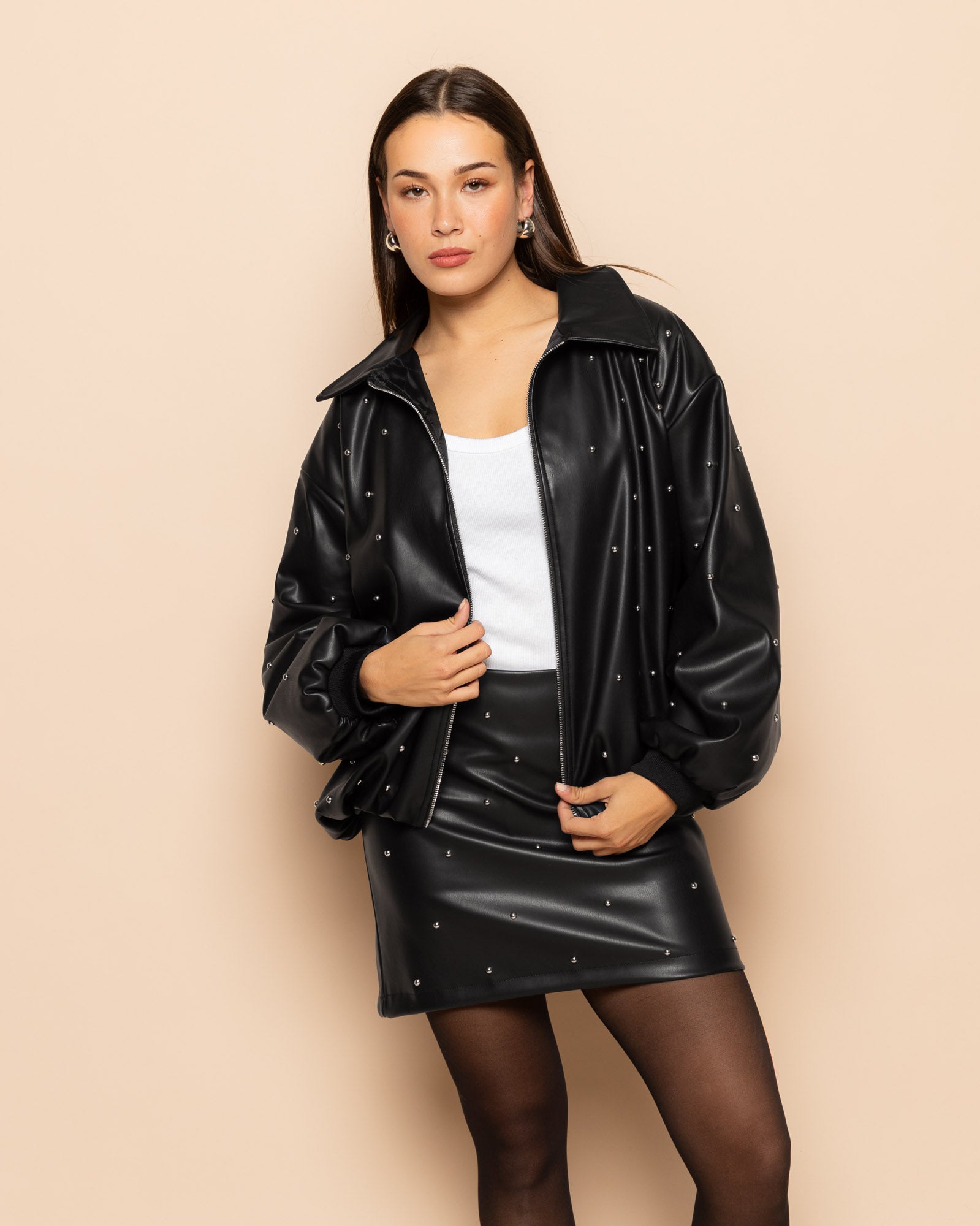 FAUX LEATHER STUDDED SKIRT ZWART