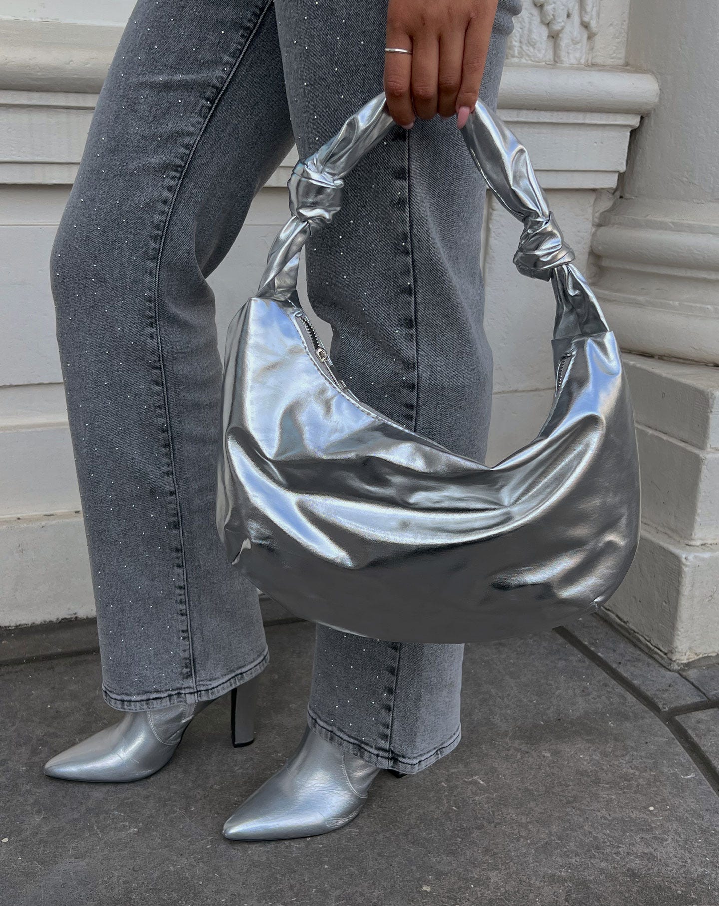 KNOTTED BAG SILVER